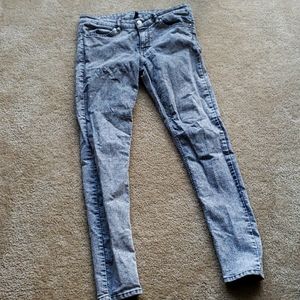 H&M divided jeans